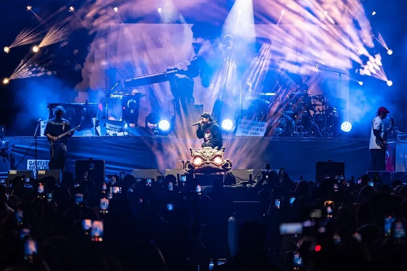 maNga’dan Bolu’da tarihi Cumhuriyet konseri