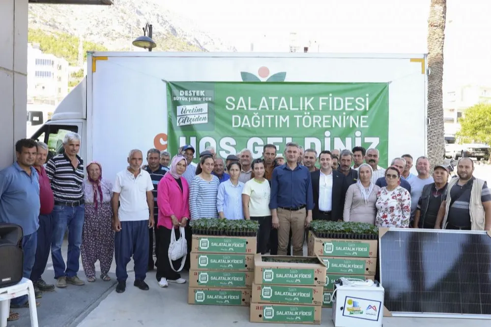 Aydıncık’ta üreticiye Büyükşehir desteği